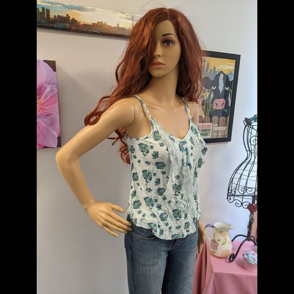 Lauren Conrad Light Blue Floral Tank Top w/ Ruffle Accents Size XS - Picture 4 of 6